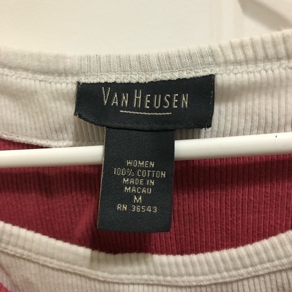 Women’s size medium pink and white layered tank top - Picture 3 of 4